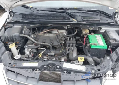 2010 Chrysler Town & Country Touring из США, поврежденный, VIN 2A4RR5D15AR176055